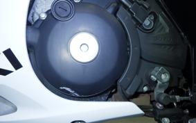 SUZUKI GSX-R125 2013 DL33B