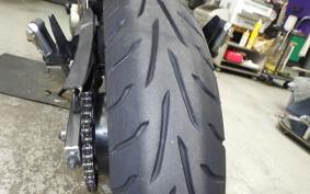 YAMAHA XJ6 N 2011