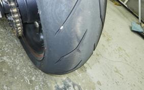 TRIUMPH STREET TRIPLE R 2020