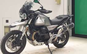 MOTO GUZZI V85 TT 2020