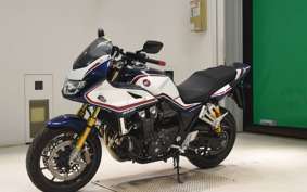 HONDA CB1300SB SUPER BOLDOR SP 2023 SC54