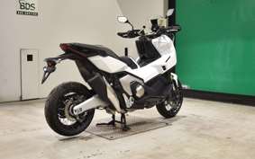 HONDA X-ADV 750 2025 RH21