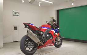 HONDA CBR1000RR RSP 2024 SC82