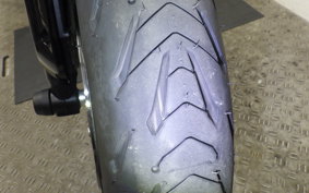 TRIUMPH TRIDENT 660 2023