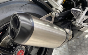 TRIUMPH SPEED TRIPLE 1200RR 2022 S3P02S