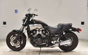 YAMAHA VMAX 2005