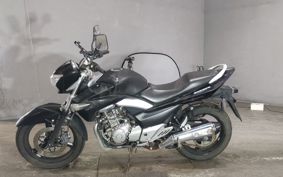SUZUKI GSR250 GJ55D