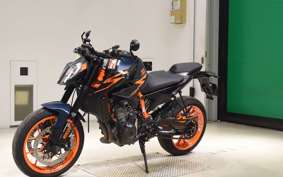 KTM 890 DUKE R 2023