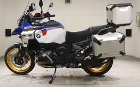 BMW R1300GS Adventure 2025