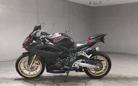 HONDA CBR250RR MC51
