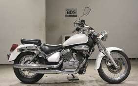 SUZUKI INTRUDER 250 LC 2017 VJ51A