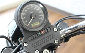 HARLEY XL883L 2011 CR2