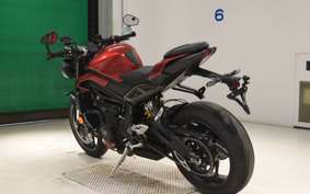 TRIUMPH STREET TRIPLE RS 2023