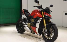 DUCATI STREETFIGHTER V4 S 2021
