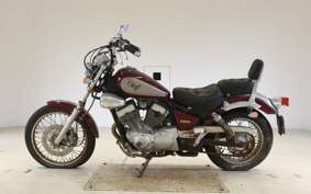 YAMAHA VIRAGO 250 2003 3DM