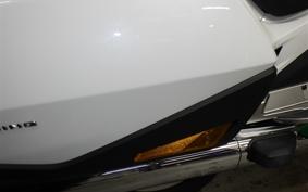 HONDA GL 1800 GOLD WING TOUR DCT 2022 SC79
