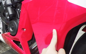 HONDA CBR650R E-Clutch 2026 RH17