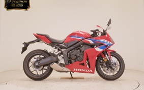 HONDA CBR650R E-Clutch 2025 RH17