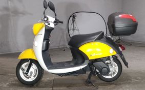 YAMAHA E-VINO SY11J