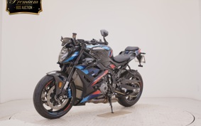 BMW M1000R 2024