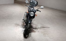 YAMAHA YBR125 RE05