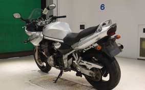 SUZUKI BANDIT 1200 S 2003 GV77A