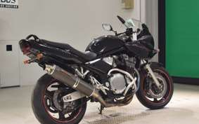 SUZUKI BANDIT 1200 S 2008 GV77A