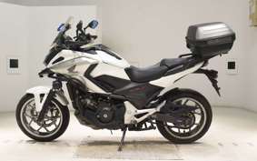 HONDA NC750X D 2017 RC90