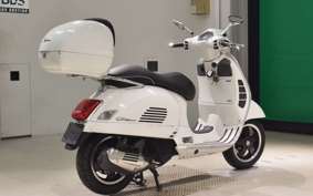 VESPA GTS150 SUPER 2023