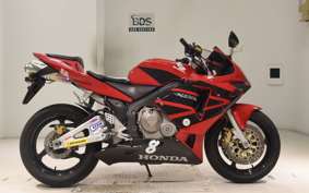 HONDA CBR600RR 2003 PC37