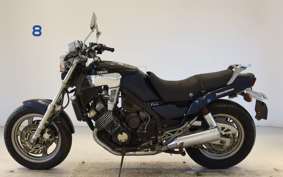 YAMAHA FZX750 3XF