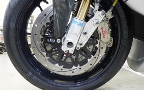 SUZUKI GSX-1300R HAYABUSA 2000
