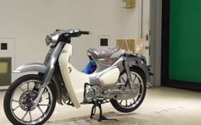 HONDA C125 SUPER CUB JA71