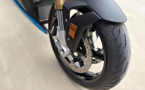BMW S1000R 2026 0P31