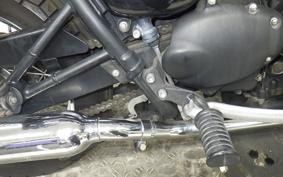 TRIUMPH BONNEVILLE 2004