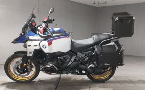 BMW R1300GS Adventure 2026 0M31