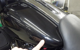 HARLEY FLHX 1690 2013