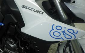 SUZUKI GSX-8S 2023 EM1AA