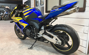 HONDA CBR1000RR 2007 SC57