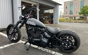 HARLEY FXSB BREAKOUT 2015 BF5