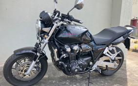 HONDA CB1300SF SUPER FOUR ABS 2025 SC54