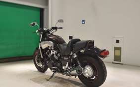 YAMAHA VMAX 2005