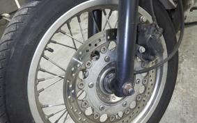 TRIUMPH THRUXTON 900 2005