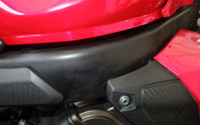 HONDA CBR650R 2019 RH03