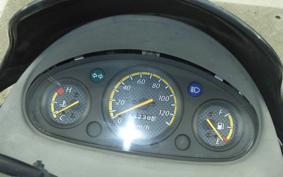 SUZUKI AVENIS 125 CF43A