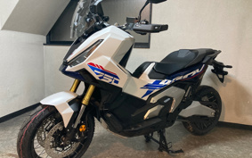 HONDA X-ADV 750 2026 RH21