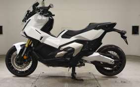 HONDA X-ADV 750 2025 RH21