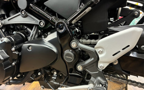 KAWASAKI Z900RS 2025 ZR900K
