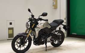HONDA CB250RA 2016 MC52