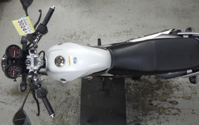 YAMAHA YBR125